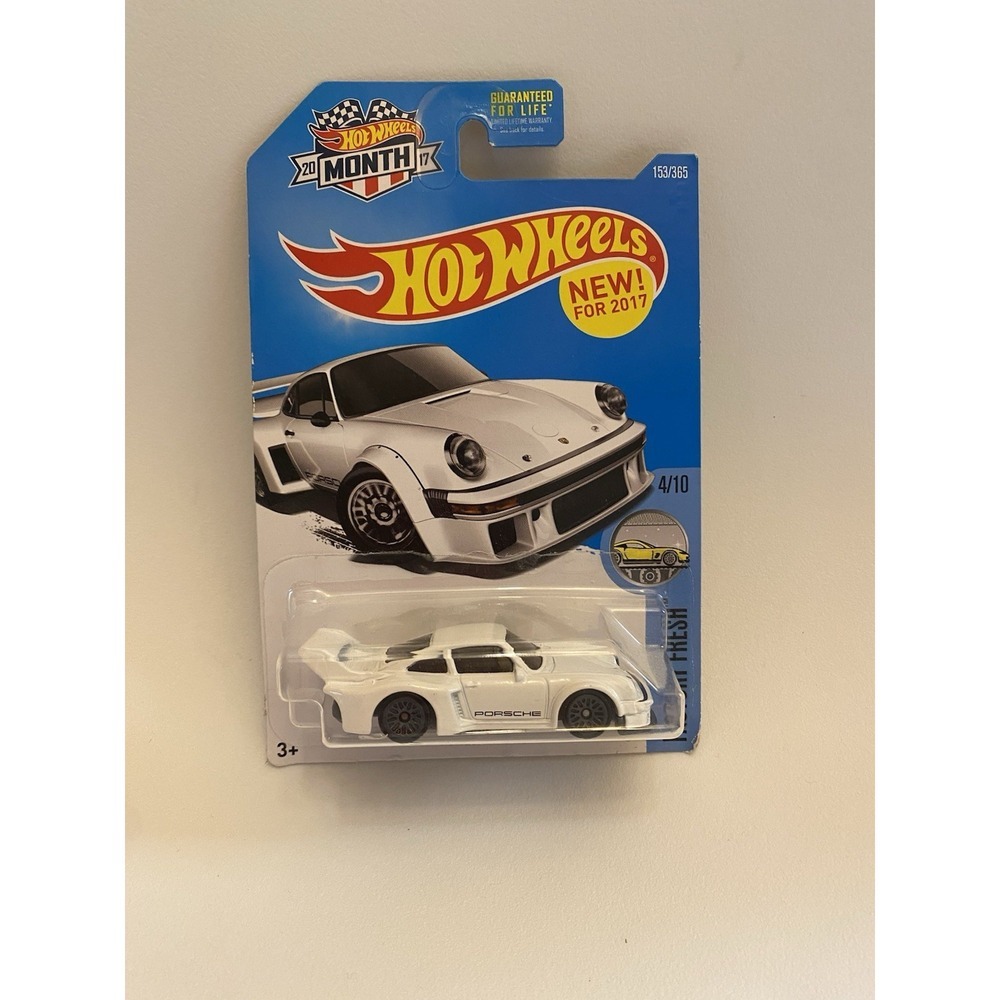NEW Hot Wheels Porsche 934.5 White. Factory Fresh 4/10. Lot Of 1